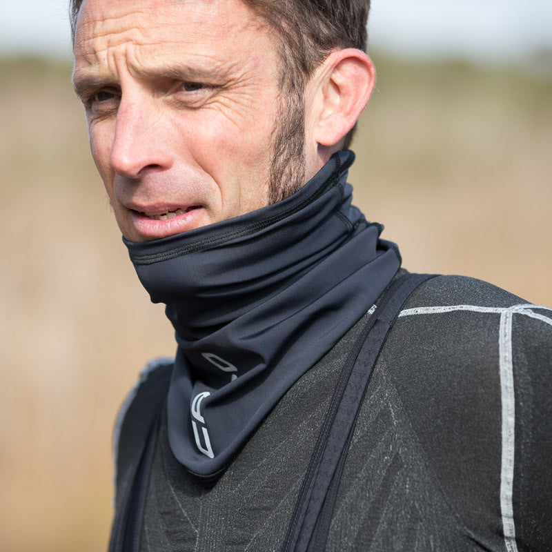 Man wearing Thermo Roubaix Winter Collar